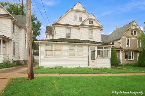 Photo of 330 N County Street, Waukegan, IL 60085 (MLS # 12763702)