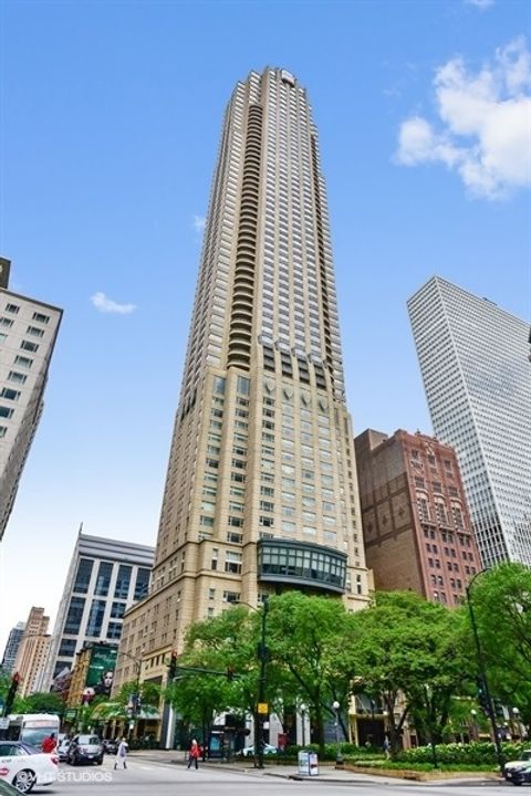800 N Michigan Avenue 3603 Chicago IL 60611