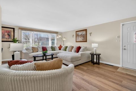 Tiny photo for 16827 GLEN OAKS Drive, Country Club Hills, IL 60478 (MLS # 12595110)