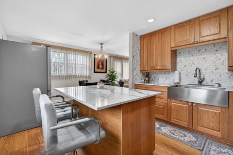 Tiny photo for 16827 GLEN OAKS Drive, Country Club Hills, IL 60478 (MLS # 12595110)