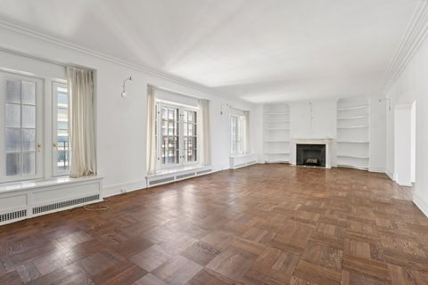 Tiny photo for 421 W Melrose Street #21AD, Chicago, IL 60657 (MLS # 12442695)