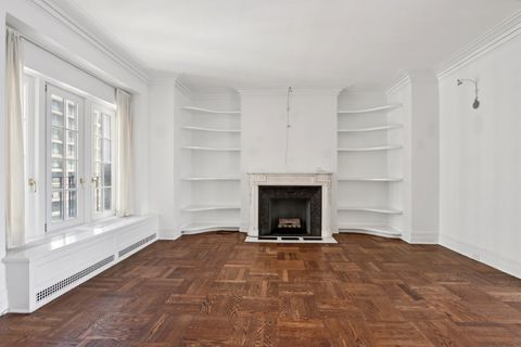 Tiny photo for 421 W Melrose Street #21AD, Chicago, IL 60657 (MLS # 12442695)