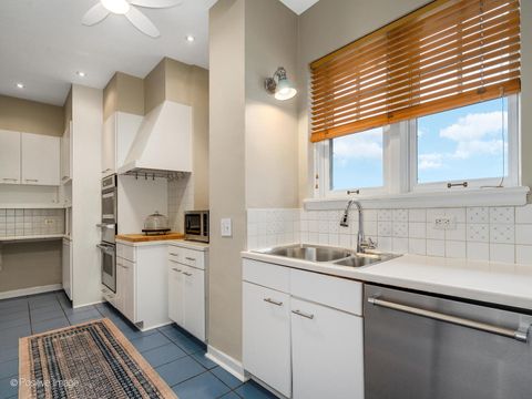 Tiny photo for 421 W Melrose Street #21AD, Chicago, IL 60657 (MLS # 12442695)