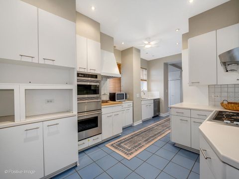 Tiny photo for 421 W Melrose Street #21AD, Chicago, IL 60657 (MLS # 12442695)