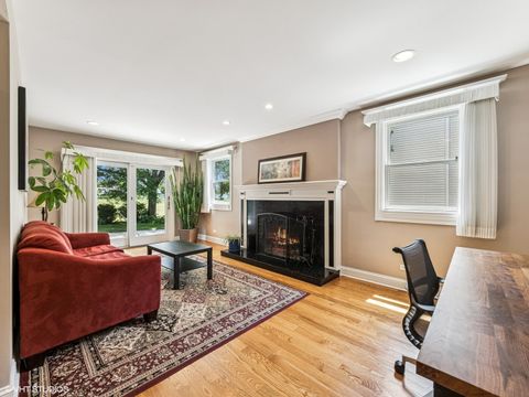 Tiny photo for 651 Garth Road, Wheeling, IL 60090 (MLS # 12577074)