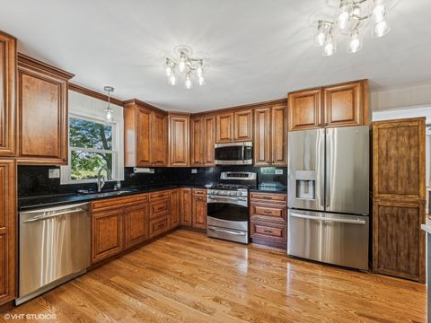 Tiny photo for 651 Garth Road, Wheeling, IL 60090 (MLS # 12577074)