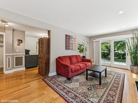 Tiny photo for 651 Garth Road, Wheeling, IL 60090 (MLS # 12577074)