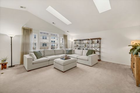 Tiny photo for Vernon Hills, IL 60061 (MLS # 12571611)