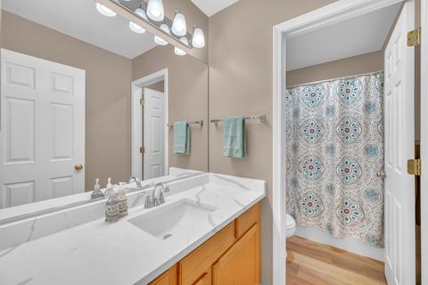 Tiny photo for Vernon Hills, IL 60061 (MLS # 12571611)