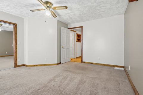 Tiny photo for 817 W Madison Street, Pontiac, IL 61764 (MLS # 12546621)