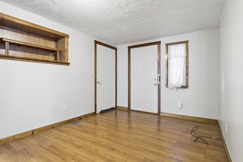 Tiny photo for 817 W Madison Street, Pontiac, IL 61764 (MLS # 12546621)