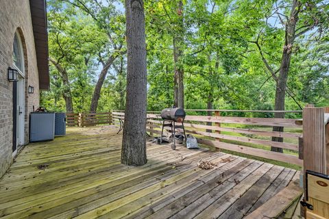 Tiny photo for 21400 Lisa Lane, Steger, IL 60475 (MLS # 12444678)