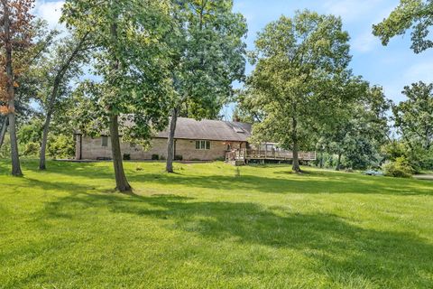Tiny photo for 21400 Lisa Lane, Steger, IL 60475 (MLS # 12444678)