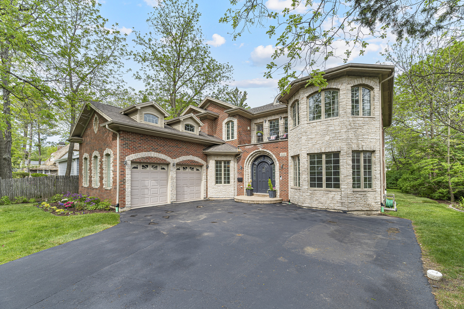 3219 University Avenue