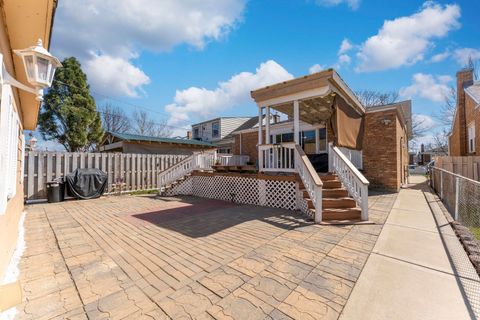 Tiny photo for 9020 W 22nd Place, North Riverside, IL 60546 (MLS # 12602614)