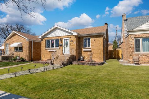 Tiny photo for 9020 W 22nd Place, North Riverside, IL 60546 (MLS # 12602614)
