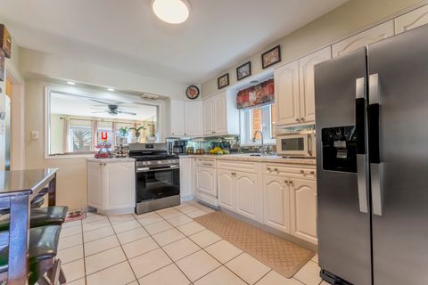 Tiny photo for 9020 W 22nd Place, North Riverside, IL 60546 (MLS # 12602614)
