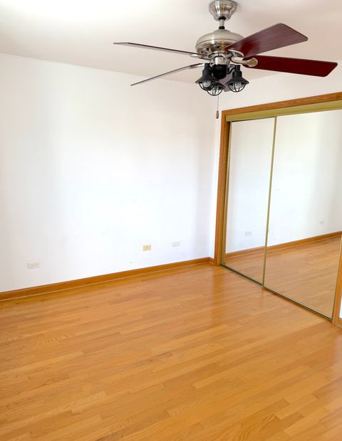 Tiny photo for 9407 S Roberts Road #3SE, Hickory Hills, IL 60457 (MLS # 12565788)