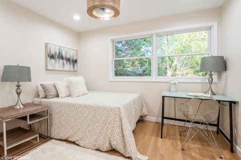 Tiny photo for 725 Locust Road, Wilmette, IL 60091 (MLS # 12489371)