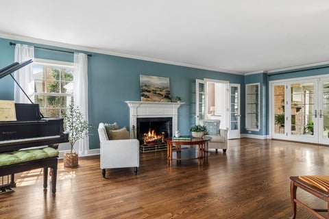 Tiny photo for 630 S Beverly Lane, Arlington Heights, IL 60005 (MLS # 12742684)
