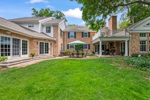 Tiny photo for 630 S Beverly Lane, Arlington Heights, IL 60005 (MLS # 12742684)