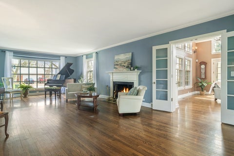 Tiny photo for 630 S Beverly Lane, Arlington Heights, IL 60005 (MLS # 12742684)