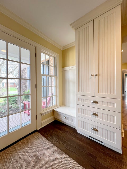 Tiny photo for 630 S Beverly Lane, Arlington Heights, IL 60005 (MLS # 12742684)