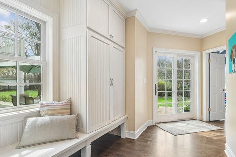 Tiny photo for 630 S Beverly Lane, Arlington Heights, IL 60005 (MLS # 12742684)