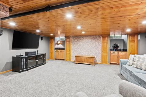 Tiny photo for 9955 S Hamilton Avenue, Chicago, IL 60643 (MLS # 12607181)