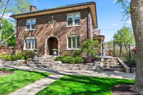 Photo of 9955 S Hamilton Avenue, Chicago, IL 60643 (MLS # 12607181)