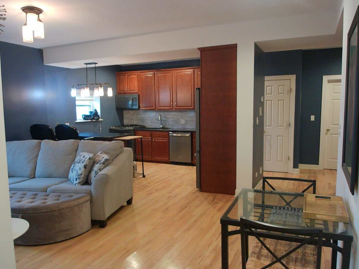 6324 S Kimbark Avenue 405