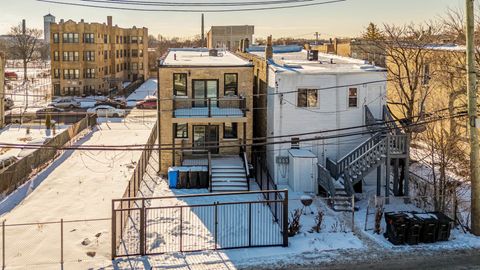 Tiny photo for 3530 W Van Buren Street, Chicago, IL 60624 (MLS # 12618565)