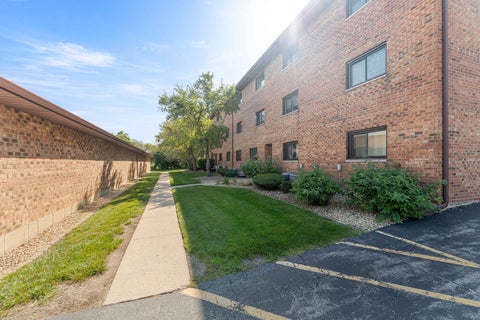 Tiny photo for 8804 W 140th Street #2C, Orland Park, IL 60462 (MLS # 12752392)
