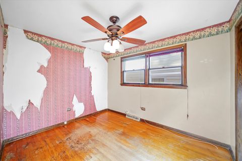 Tiny photo for 4555 S Washtenaw Avenue S, Chicago, IL 60632 (MLS # 12506459)