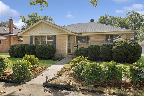 Tiny photo for 10511 Preston Street, Westchester, IL 60154 (MLS # 12479910)
