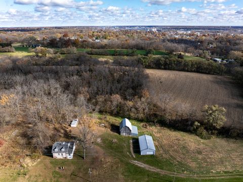 Tiny photo for 4028 Telegraph Road, Davenport, IA 52804 (MLS # 12581022)