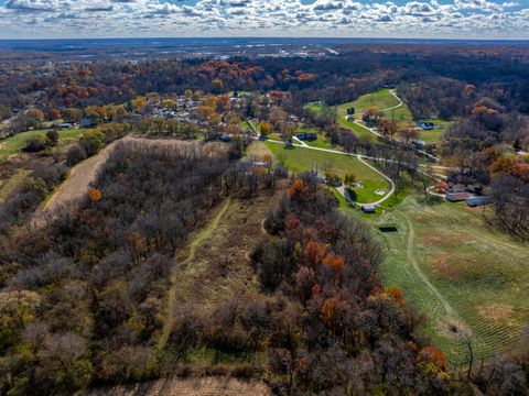 Tiny photo for 4028 Telegraph Road, Davenport, IA 52804 (MLS # 12581022)