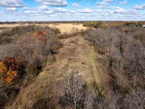 Tiny photo for 4028 Telegraph Road, Davenport, IA 52804 (MLS # 12581022)