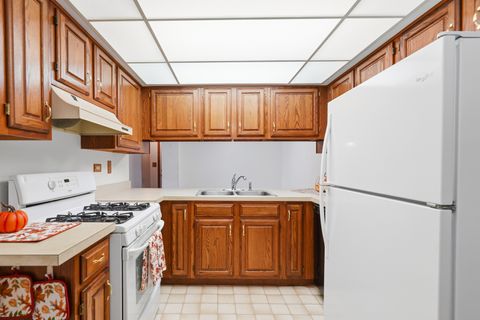 Tiny photo for 440 E Montrose Avenue #107, Wood Dale, IL 60191 (MLS # 12495905)