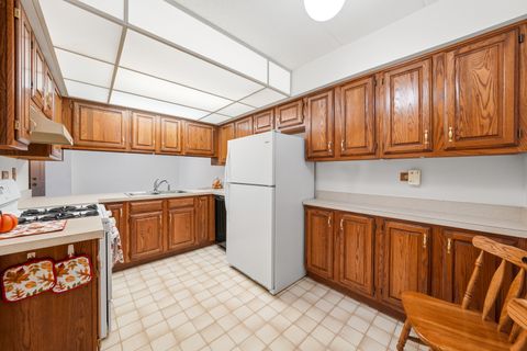 Tiny photo for 440 E Montrose Avenue #107, Wood Dale, IL 60191 (MLS # 12495905)