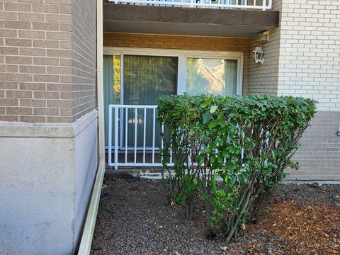 Tiny photo for 440 E Montrose Avenue #107, Wood Dale, IL 60191 (MLS # 12495905)