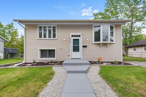 Photo of 4435 Balmoral Drive, Richton Park, IL 60471 (MLS # 12636955)