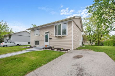 Tiny photo for 4435 Balmoral Drive, Richton Park, IL 60471 (MLS # 12636955)
