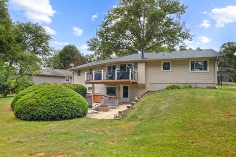 Tiny photo for 1686 Valencia Drive, Rockford, IL 61108 (MLS # 12721273)