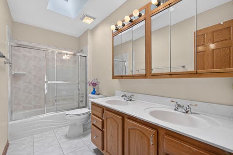Tiny photo for 1605 Myrtle Park Street, Roselle, IL 60172 (MLS # 12731656)
