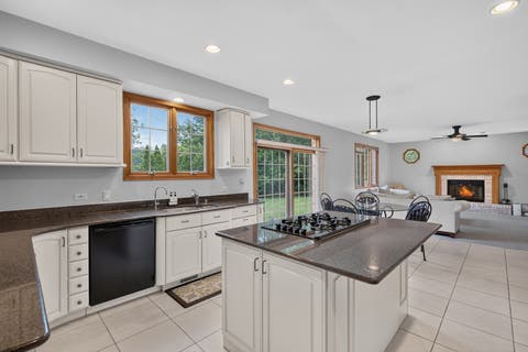 Tiny photo for 1605 Myrtle Park Street, Roselle, IL 60172 (MLS # 12731656)