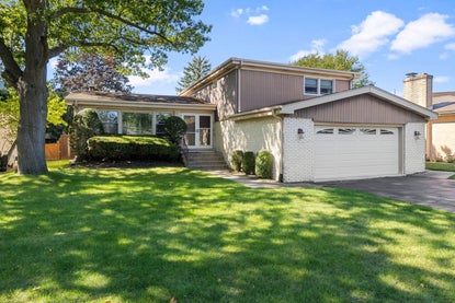 9732 Kildare Ave – Investment Home