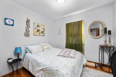 Tiny photo for 1226 26th Street, Bettendorf, IA 52722 (MLS # 12613484)