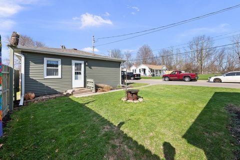 Tiny photo for 1226 26th Street, Bettendorf, IA 52722 (MLS # 12613484)
