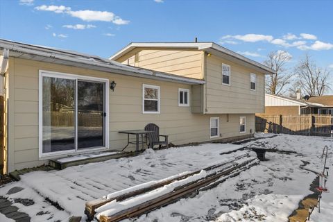 Tiny photo for 2230 Jeffery Drive, St. Joseph, IL 61873 (MLS # 12530076)